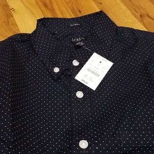 NWT classic fit button down